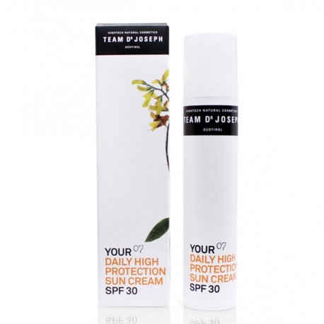 Daily High Protection SPF30 Team Dr Joseph